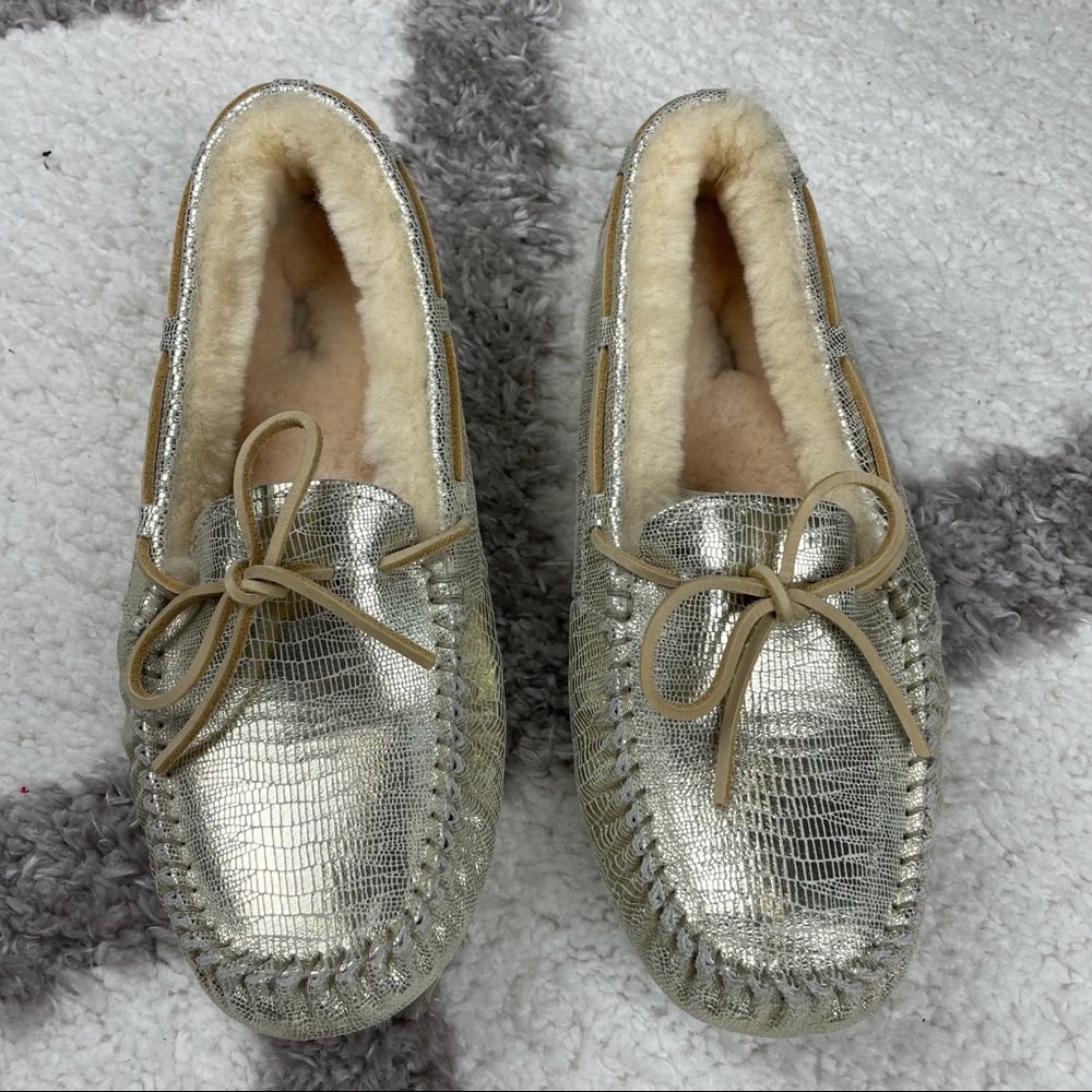 Women’s Ugg Slippers